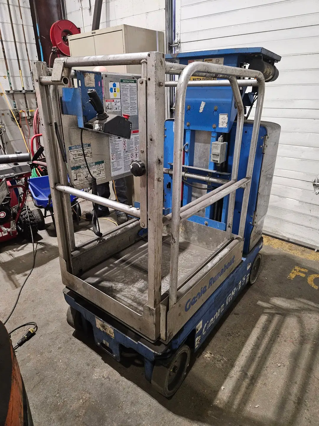 Used GENIE GR-15 Manlifts British Columbia CA | Lenmark #1426270