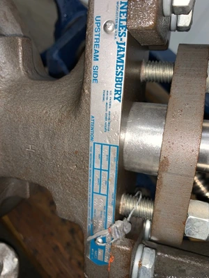 Jamesbury 8” CS/SS High Performance Butterfly Valve with Gear Operator, NEW Storeroom Spare