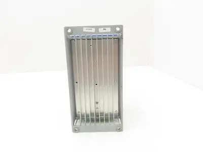Lenze ESV251N01SXB SMV Drive 1/3HP 1240/240 VAC Input 0-500Hz 0-230 3ph .33Hp