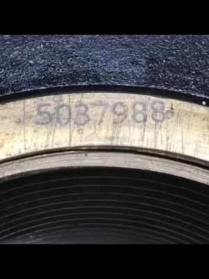 USED CINCINNATI MILACRON 5037988