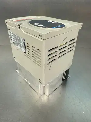 Telemecanique Altivar 31 ATV31H075N4 0,75kW/1HP (2.1.5)