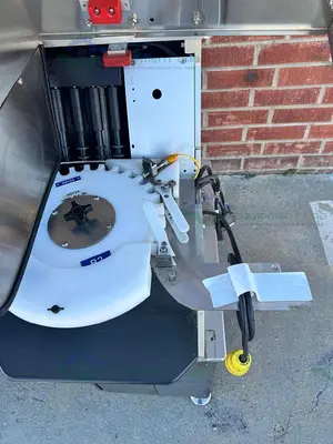 USED DABRICO DI-100 LT SEMI AUTOMATIC INSPECTION MACHINE MFG 2017