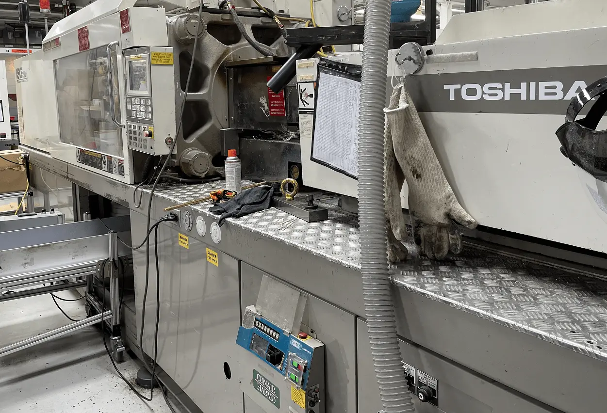 USED 2000 TOSHIBA ISG250-10A