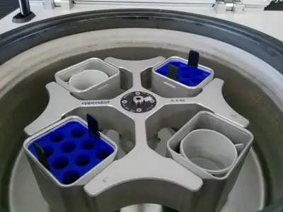 Eppendorf 5810R Refrigerated Centrifuge w/ Rotor (A-4-62), Buckets & Inserts