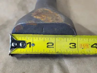 1-1/2" x 9.5" Oval Head Liner Bolt Grade 5