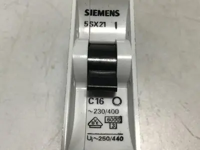 USED SIEMENS 5SX21C16