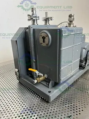 USED WELCH 1402 DUOSEAL BELT-DRIVEN ROTARY VANE VACUUM PUMP 115/230V