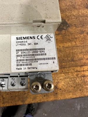 SIEMENS 6SN1123-1AA00-0DA1 SIMODRIVE
