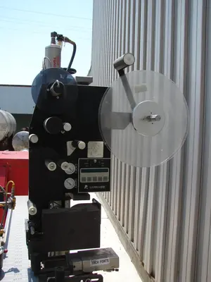 USED LABEL-AIRE 2111CD