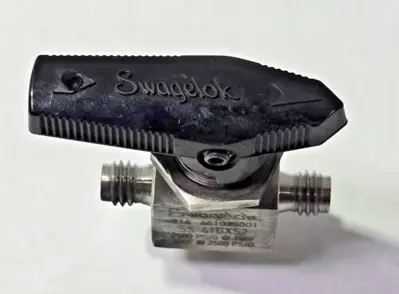 Swagelok SS-41GXS2 Ball Valve 2500 PSIG Stainless Steel 100 F 300 F 316
