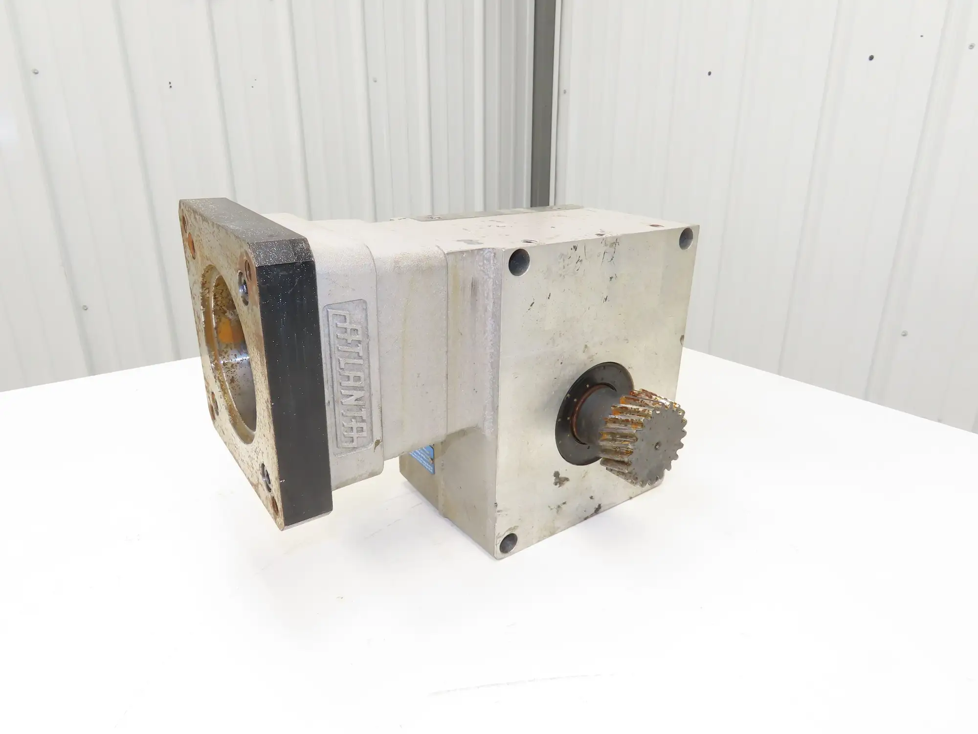 Atlanta 59 05 009 Servo Worm Gearbox 9.25:1 Reducer 10.3kw 324rpm Hollow Shaft