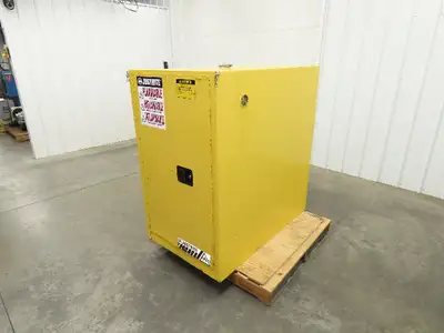 Eagle 899320 Flammable Safety Cabinet 55 Gallon Sure Grip Horizontal Drum