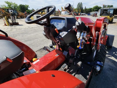 New | in-Stock 2025 MASSEY FERGUSON 1E.35 Sub-Compact & Compact Tractors New York US | Abele Tractor #1343089