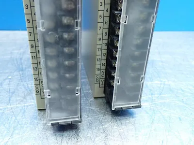 USED OMRON C200HOD212