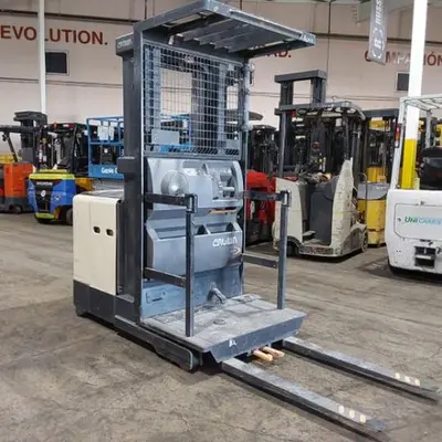 USED 2016 CROWN SP3510-30