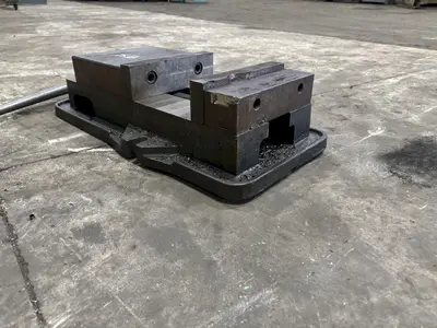 USED KURT D100