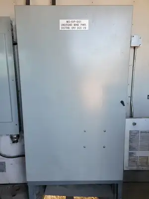 5kV Motor Control Center (MCC) Unit w/ (4) Breakers & (2) Load-Break Switches