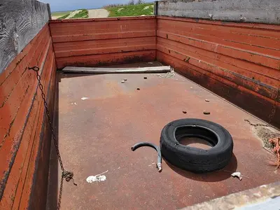15' Omaha Standard Dump Bed