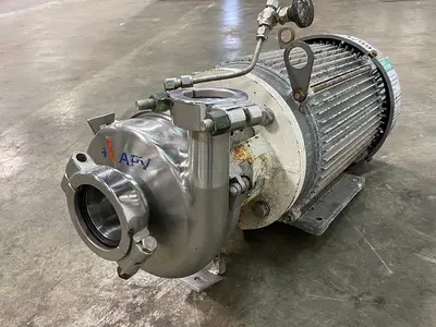 USED APV 6V2