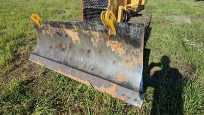 USED 1985 DEERE 450E