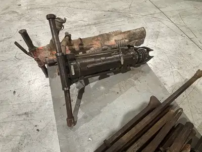 Used Chicago Pneumatic Jack Demolition Hammer & Bit Set Hammers Michigan US | Maverick Industrial Sales #1397886
