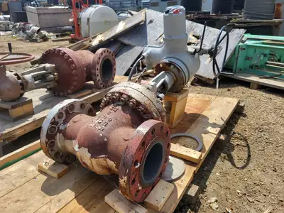 8" Class 600 Gate Valve w/ Rotork Actuator IQ 40FA25A