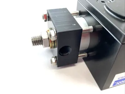 Used Rotomation Rotary Actuator Single Rack, 30-Degree Rotation Rotary Actuators Michigan US | Maverick Industrial Sales #1398816