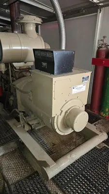 USED CUMMINS/STAMFORD 300KW DIESEL GENERATOR