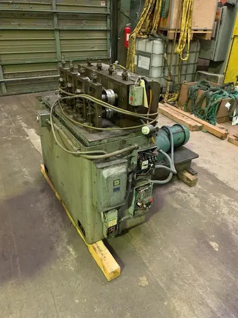 Used _UNKNOWN_ M-1 1/4 -6 Roll Formers | D & D Industries #438094