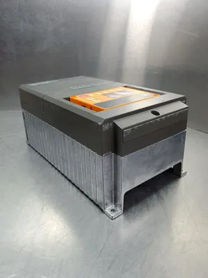 Fuji Electric FVR004G7S-2S 200~230V 3A Drive. 1E