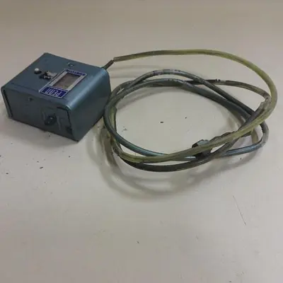 USED JOHNSON CONTROLS P70DA-1