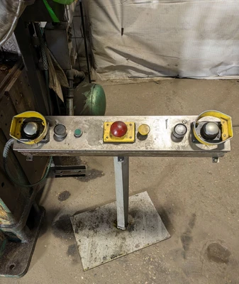 USED NIAGARA NIAGARA SC2-100-48-30 PRESS