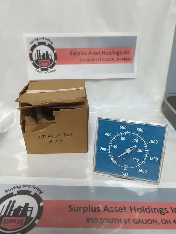 New | in-Stock US GAUGE 131A130U01 Universal Pressure Meters Ohio US | Surplus Asset Holdings #1505221