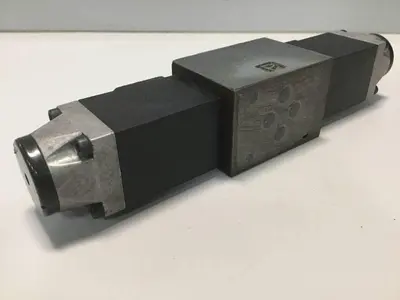 USED REXROTH 4WE6J51AG24N9K4RM