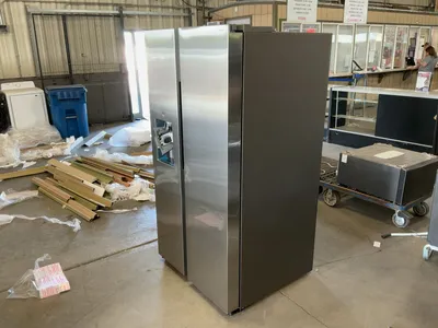 USED SAMSUNG RS27T5200SR