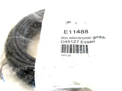NEW IFM ELECTRONIC E11488 CORDSET 3 POLE