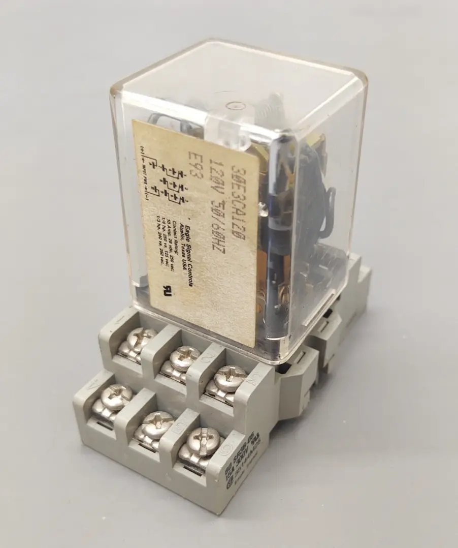 USED EAGLE SIGNAL 30E3CA120