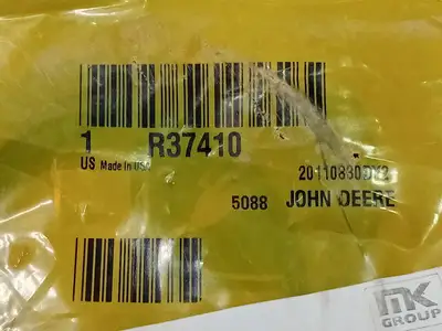 NEW JOHN DEERE R37410