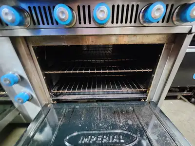 Used Imperial Used Imperial IHR-6 - x2 - 12-Burner Cooktop Range with Standard Oven, Natural Gas Commercial Ranges Illinois US | Falcon Restaurant Supply #1376668
