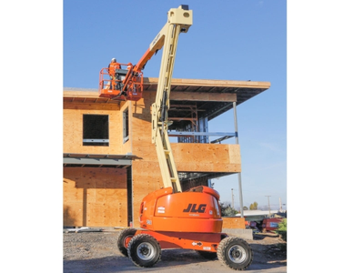 USED 2016 JLG 450AJ
