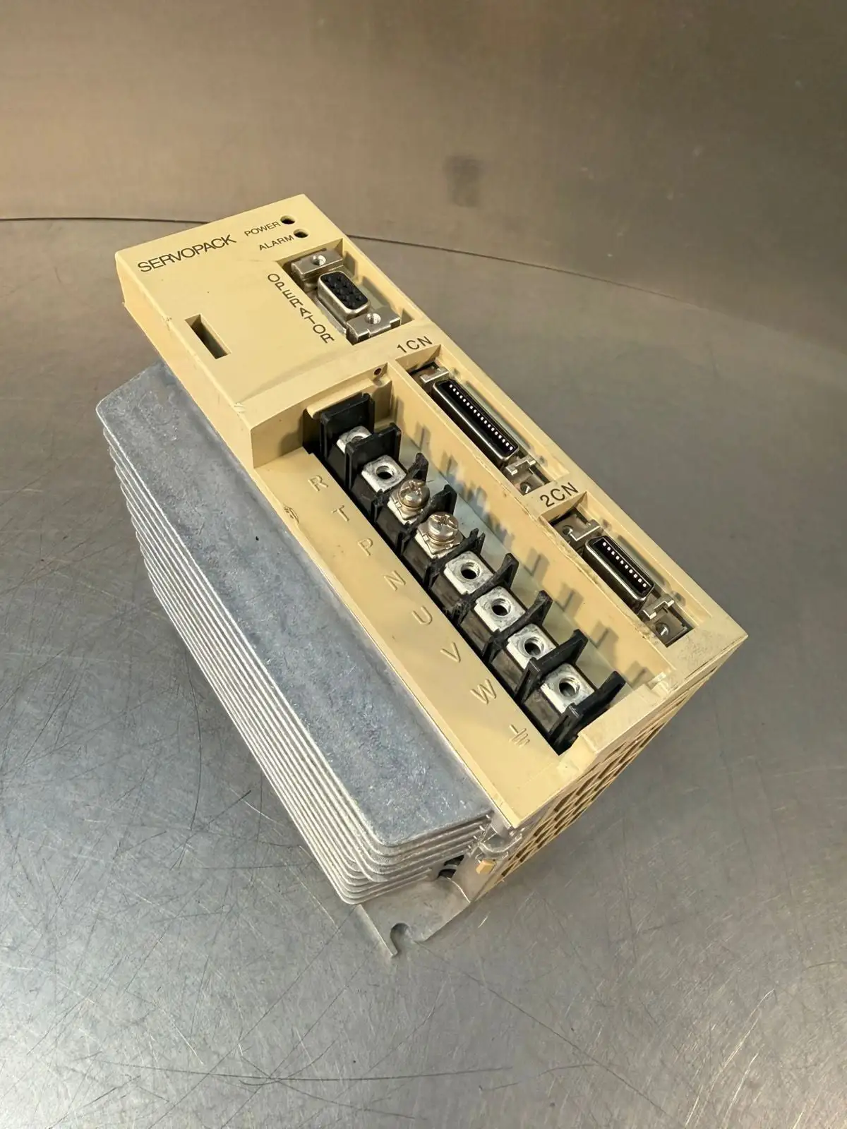Yaskawa SGDA-04AS 1 PH Servopack 200-230Vac 6.0A (1.5.1)