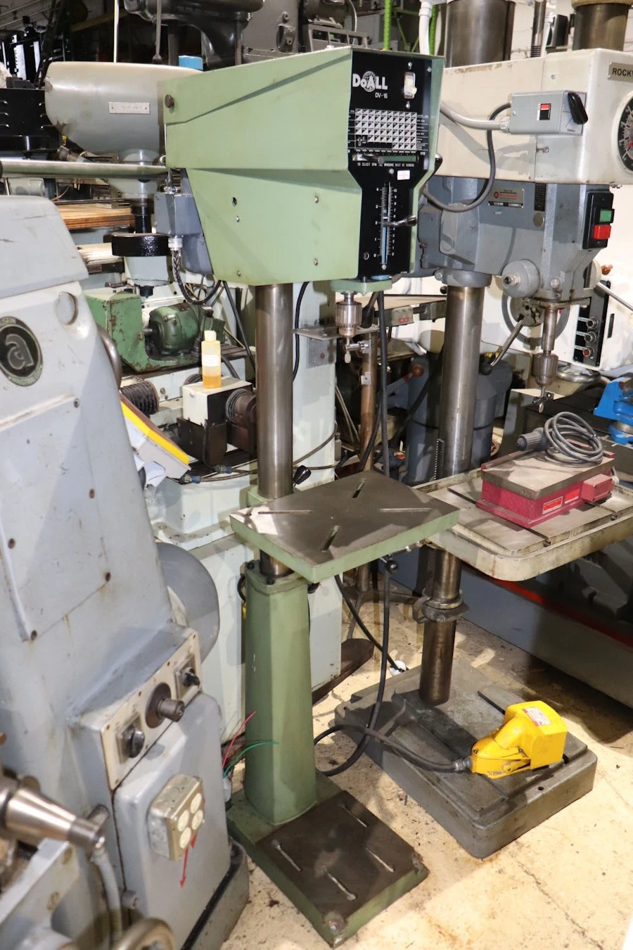 DoAll DV-16 Drill Press
