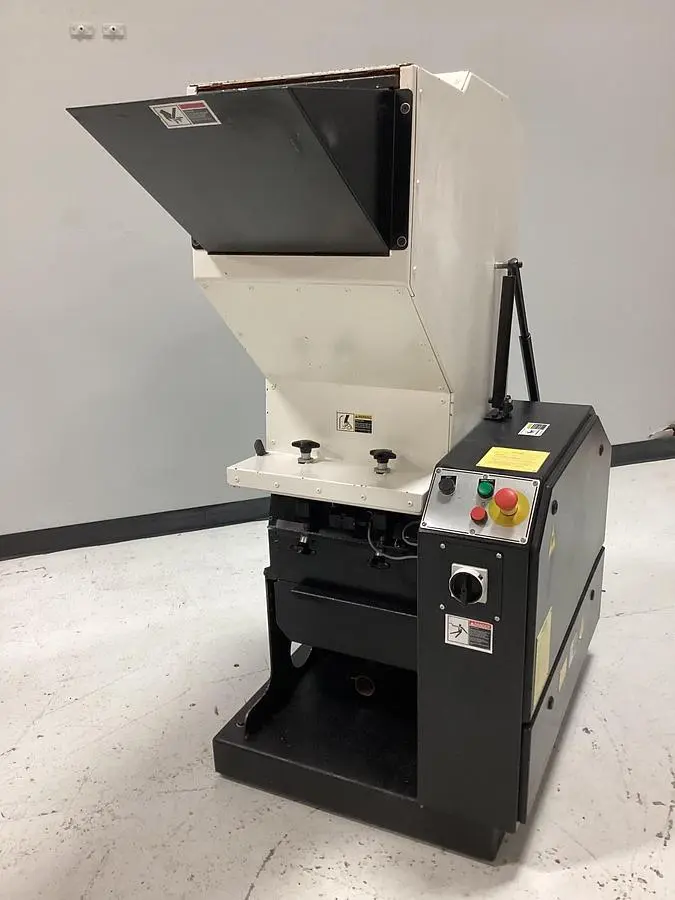 USED MILACRON MG-814