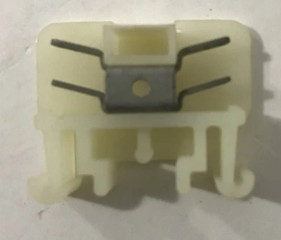 NEW Allen-Bradley 1492-F4