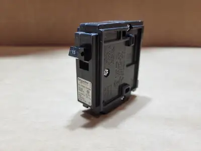 USED SCHNEIDER ELECTRIC CHOM115