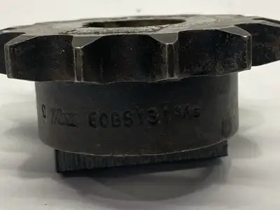 USED BROWNING ROLLER CHAIN SPROCKET 13 TEETH 30MM BORE 6MM KEY