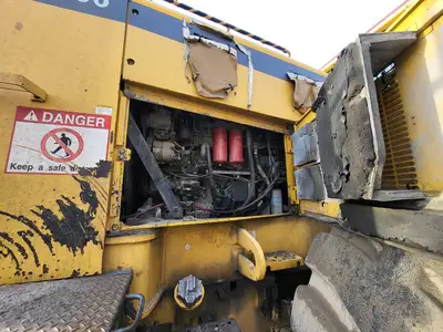 USED 2001 KOMATSU WD600-3