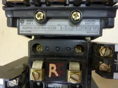 USED ALLEN BRADLEY 40410-374-64-0236