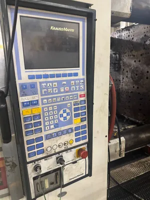 2002 KRAUSS MAFFEI KM2700 - 14700MC Horizontal Plastic Injection Molding Machines | JYC MACHINERY (4)