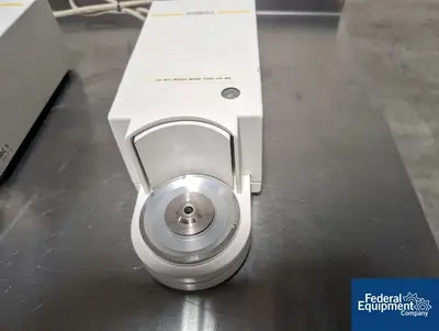 USED Sartorius Sartorious MC5 5 Analytical Balance